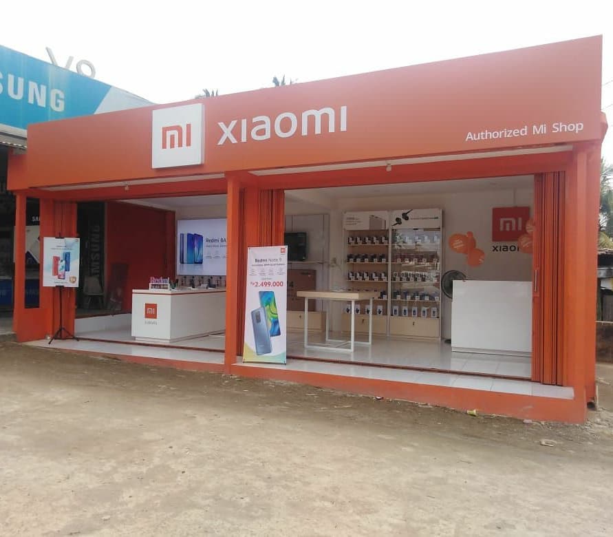 Contoh tempat Authorized Mi Shop